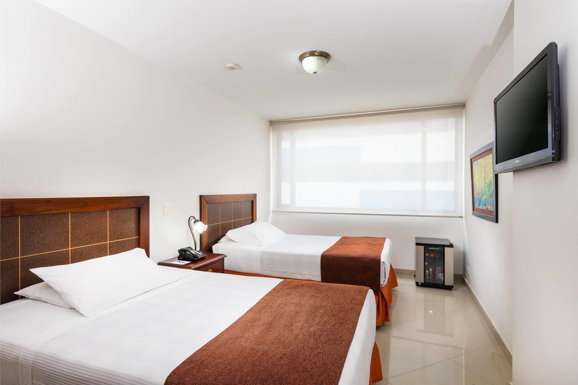 איבגו Hotel Dann Combeima מראה חיצוני תמונה